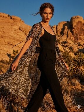 Cupshe Black High-Waist Wide-Leg Trousers